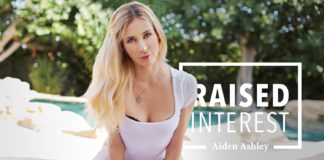 Aiden Ashley VRPorn