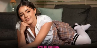 SexLikeReal Make Plays, Not Grades - Kylie Quinn VRPorn