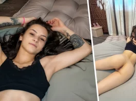 AmateurCouplesVR - Amateur Brunette Teen Plays Her Pussy Like A Banjo - Zoe Foxxy VR Porn