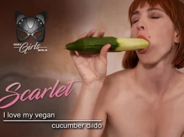 KinkyGirlsBerlin - I Love My Vegan Cucumber Dildo - Scarlet VRPorn